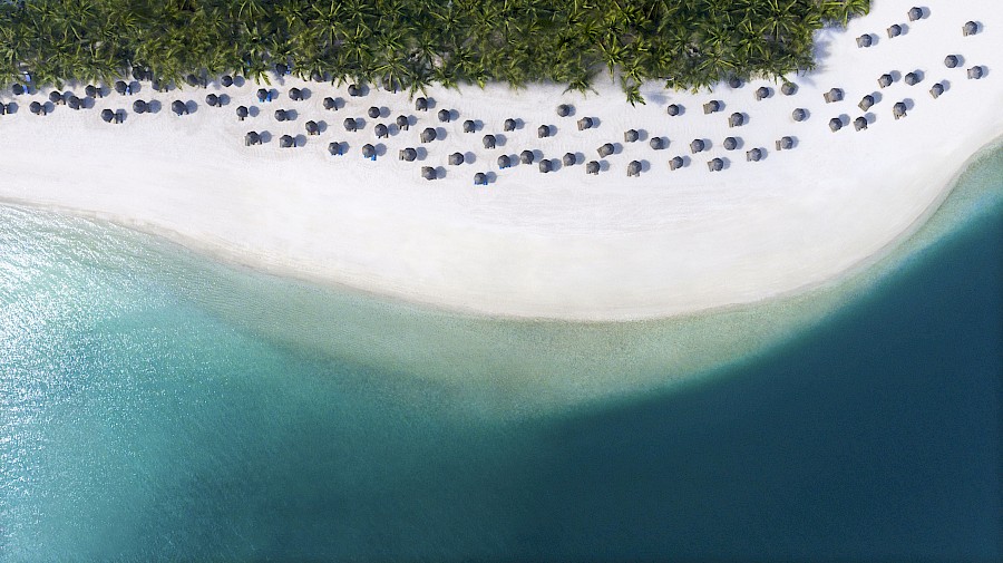 LUXE REIZEN  - TRAVEL IN LUXURY - LUXURY IS TRAVELLING  INDISCHE OCEAAN_LUXE REIZEN MAURITIUS**LUXURY HIDEAWAYS