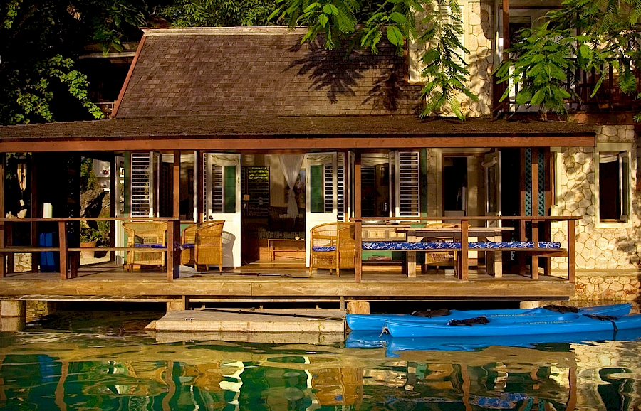 LUXE REIZEN  - TRAVEL IN LUXURY - LUXURY IS TRAVELLING  JAMAICA_LUXE REIZEN JAMAICA - CARIBBEAN**GOLDEN EYE