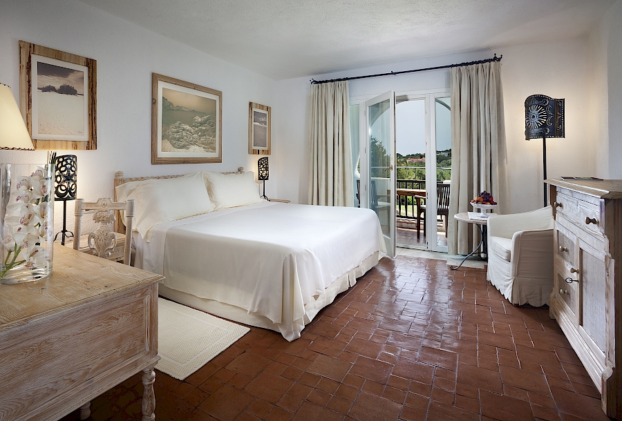 LUXE REIZEN  - TRAVEL IN LUXURY - LUXURY IS TRAVELLING  ITALIE_LUXE REIZEN SARDINIE**ROMAZZINO - COSTA SMERALDA
