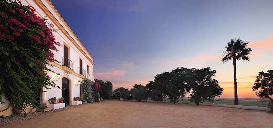 LUXE REIZEN  - TRAVEL IN LUXURY - LUXURY IS TRAVELLING  SPANJE_HACIENDA DE SAN RAFAEL **ANDALUSIE - SPANJE