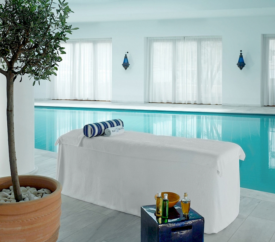 LUXE REIZEN  - TRAVEL IN LUXURY - LUXURY IS TRAVELLING  GRIEKENLAND_LUXE REIZEN KRETA**BLUE PALACE RESORT & SPA, Spa & Indoor Pool
