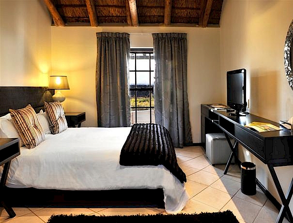 LUXE REIZEN  - TRAVEL IN LUXURY - LUXURY IS TRAVELLING  ZUID-AFRIKA_LUXE REIZEN ZUID-AFRIKA**GRANDE ROCHE PAARL