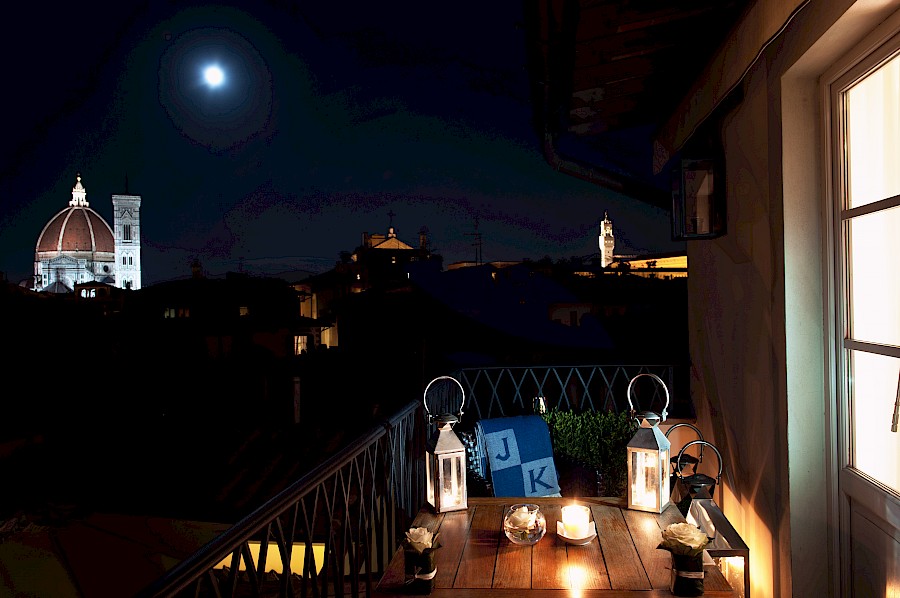 LUXE REIZEN  - TRAVEL IN LUXURY - LUXURY IS TRAVELLING  ITALIE_LUXE HOTELS FLORENCE**THE PLACE FLORENCE