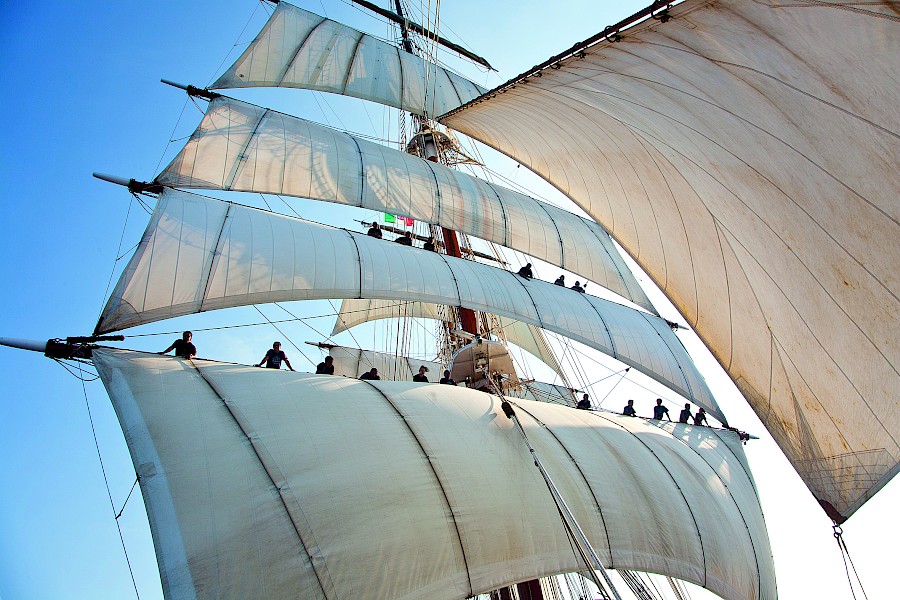 LUXE REIZEN  - TRAVEL IN LUXURY - LUXURY IS TRAVELLING  LUXE CRUISES_LUXE ZEILCRUISES**SEA CLOUD CRUISES
