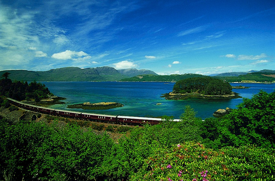 LUXE REIZEN  - TRAVEL IN LUXURY - LUXURY IS TRAVELLING  EUROPA_BELMOND ROYAL SCOTSMAN**LUXE TREINREIZEN
