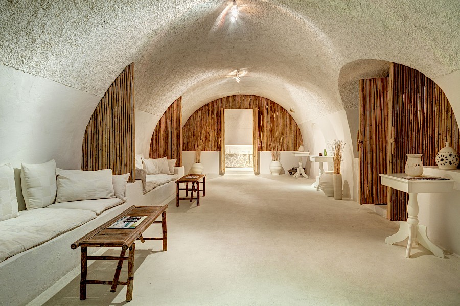 LUXE REIZEN  - TRAVEL IN LUXURY - LUXURY IS TRAVELLING  GRIEKENLAND_LUXE REIZEN GRIEKENLAND**VEDEMA SANTORINI