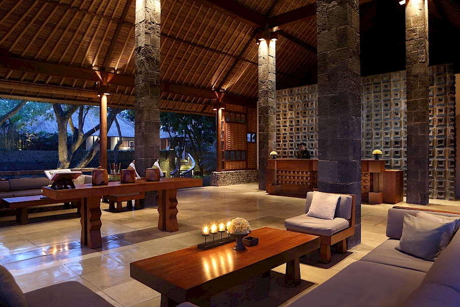 LUXE REIZEN  - TRAVEL IN LUXURY - LUXURY IS TRAVELLING  INDONESIE_ALILA UBUD - BALI, Lobby