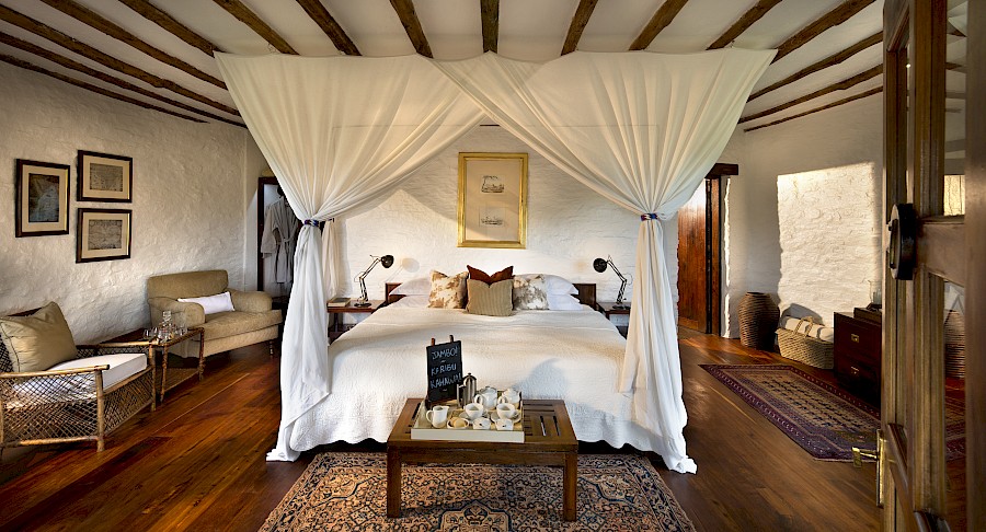 LUXE REIZEN  - TRAVEL IN LUXURY - LUXURY IS TRAVELLING  TANZANIA_LUXE SAFARI TANZANIA**KLEINS CAMP SERENGETI