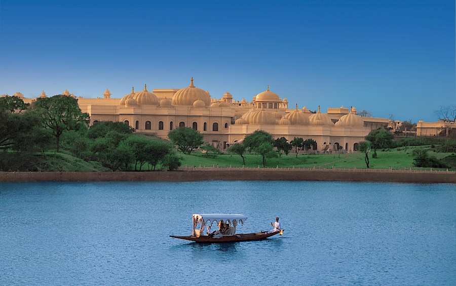LUXE REIZEN  - TRAVEL IN LUXURY - LUXURY IS TRAVELLING  INDIA_LUXE RONDREIZEN INDIA - MAHARADJAS & TIGERS ** The Oberoi Udaivilas - Udaipur