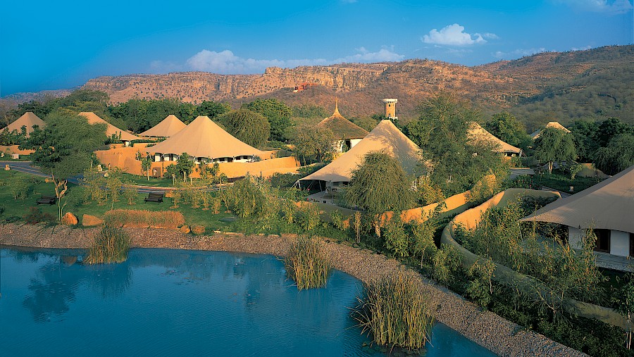 LUXE REIZEN  - TRAVEL IN LUXURY - LUXURY IS TRAVELLING  INDIA_LUXE RONDREIZEN INDIA - MAHARADJAS & TIGERS ** The Oberoi Vanyavilas - Ranthambore