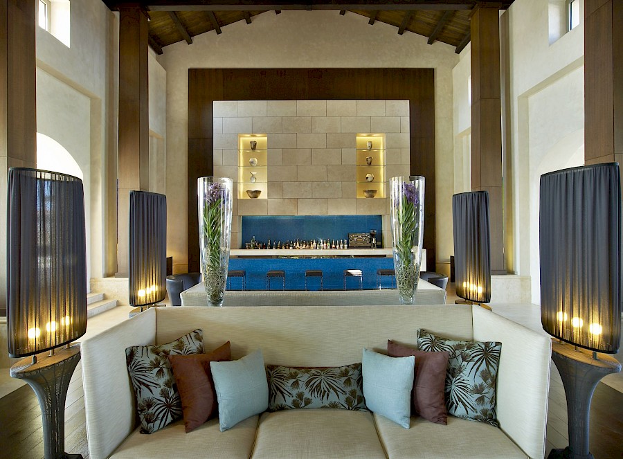 LUXUSREISEN - TRAVEL IN LUXURY  GRIECHENLAND_THE ROMANOS COSTA NAVARINO - GRIECHENLAND**Anax Lounge