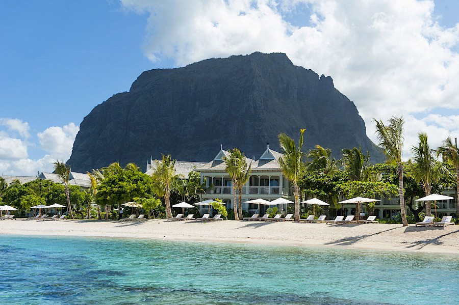 LUXE REIZEN  - TRAVEL IN LUXURY - LUXURY IS TRAVELLING  MAURITIUS_LUXE REIZEN MAURITIUS**THE ST. REGIS LE MORNE RESORT MAURITIUS