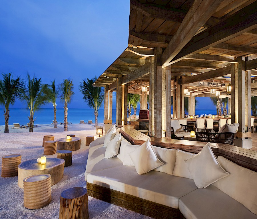 LUXE REIZEN  - TRAVEL IN LUXURY - LUXURY IS TRAVELLING  MAURITIUS_LUXE REIZEN MAURITIUS**THE ST. REGIS LE MORNE RESORT MAURITIUS