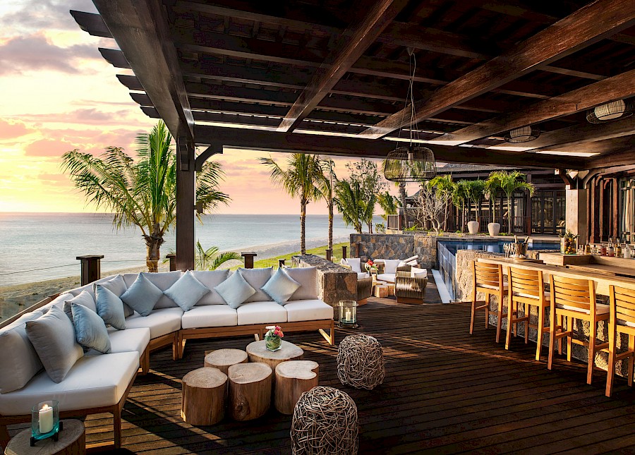 LUXE REIZEN  - TRAVEL IN LUXURY - LUXURY IS TRAVELLING  MAURITIUS_LUXE REIZEN MAURITIUS**THE ST. REGIS LE MORNE RESORT MAURITIUS