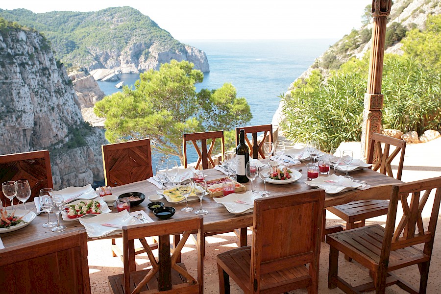 LUXE REIZEN  - TRAVEL IN LUXURY - LUXURY IS TRAVELLING  SPANJE_LUXE REIZEN IBIZA**HACIENDA NA XAMENA