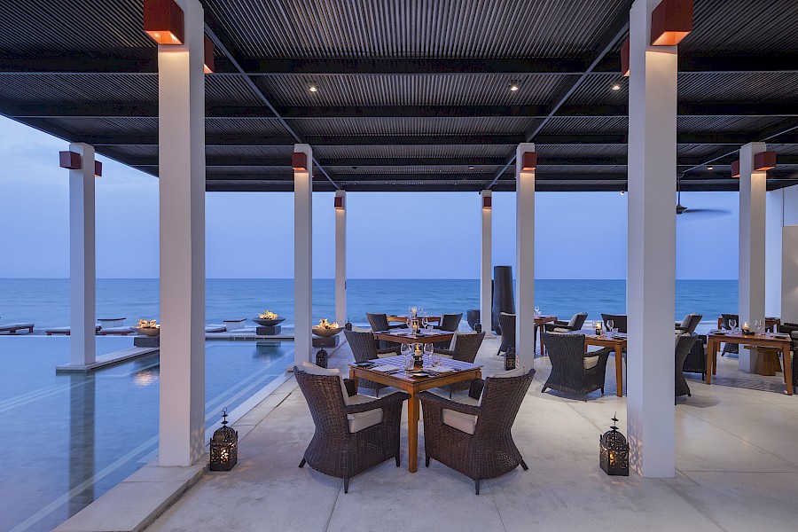 LUXE REIZEN  - TRAVEL IN LUXURY - LUXURY IS TRAVELLING  OMAN_LUXE REIZEN OMAN**THE CHEDI MUSCAT