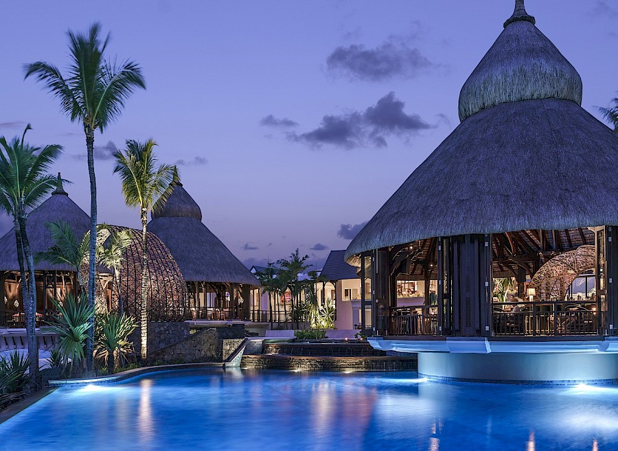 LUXE REIZEN  - TRAVEL IN LUXURY - LUXURY IS TRAVELLING  MAURITIUS_LUXE REIZEN MAURITIUS**SHANGRI-LA'S LE TOUESSROK RESORT & SPA