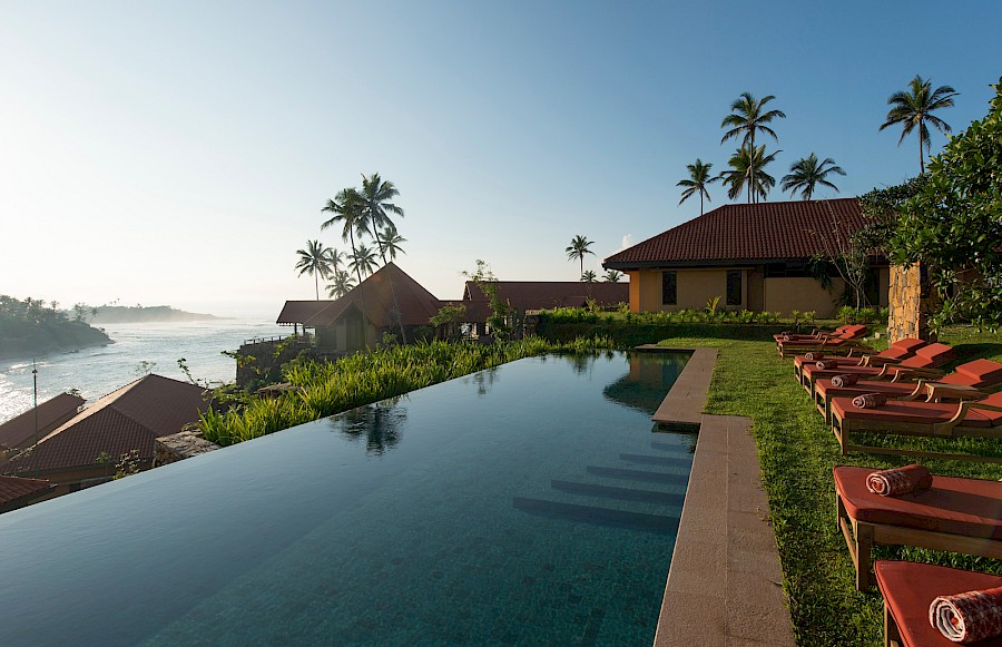 LUXE REIZEN  - TRAVEL IN LUXURY - LUXURY IS TRAVELLING  SRI LANKA_LUXE REIZEN SRI LANKA**CAPE WELIGAMA