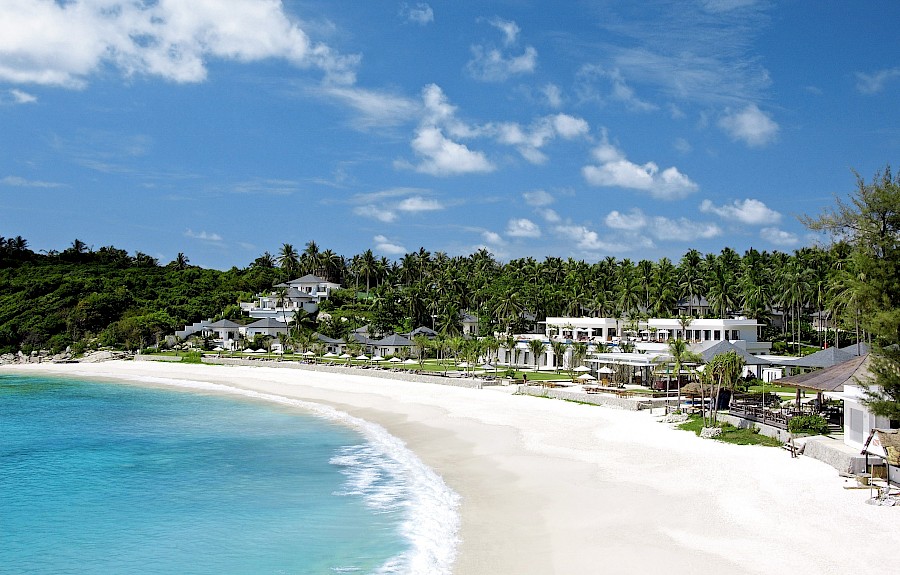 LUXE REIZEN  - TRAVEL IN LUXURY - LUXURY IS TRAVELLING  THAILAND_LUXE REIZEN PHUKET - KOH RACHA YAI **THE RACHA