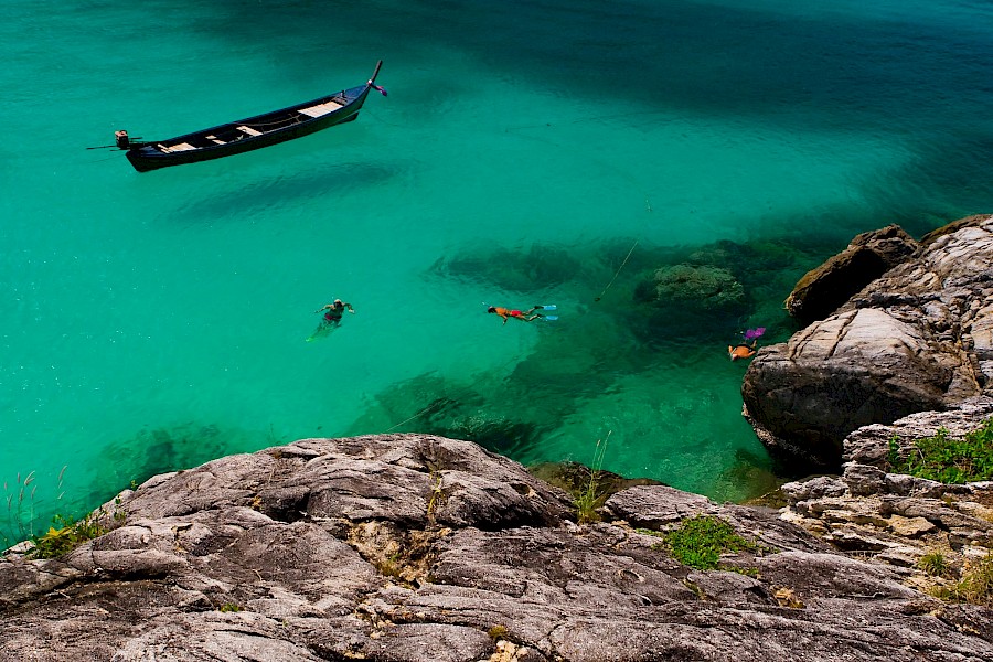LUXE REIZEN  - TRAVEL IN LUXURY - LUXURY IS TRAVELLING  THAILAND_LUXE REIZEN PHUKET - KOH RACHA YAI **THE RACHA