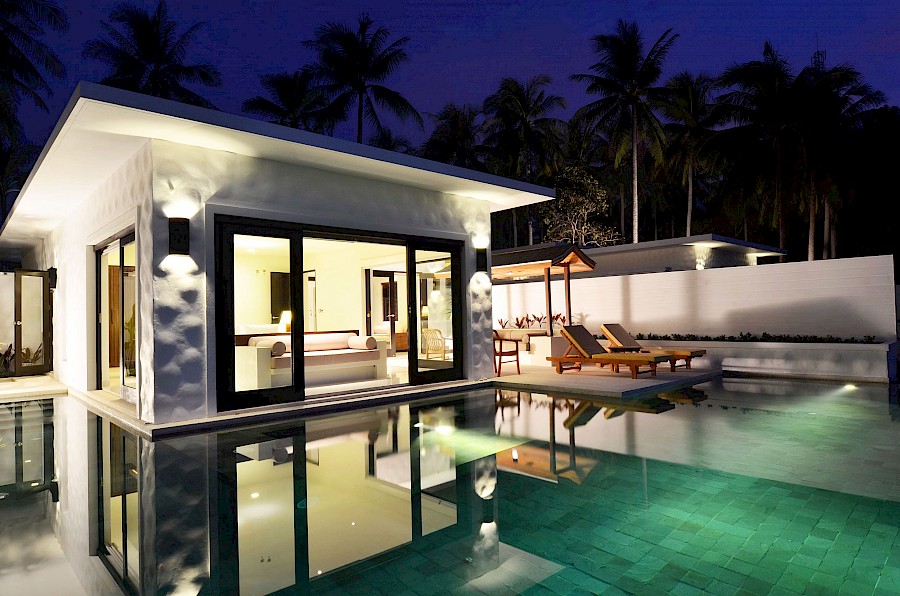 LUXE REIZEN  - TRAVEL IN LUXURY - LUXURY IS TRAVELLING  THAILAND_LUXE REIZEN PHUKET - KOH RACHA YAI **THE RACHA
