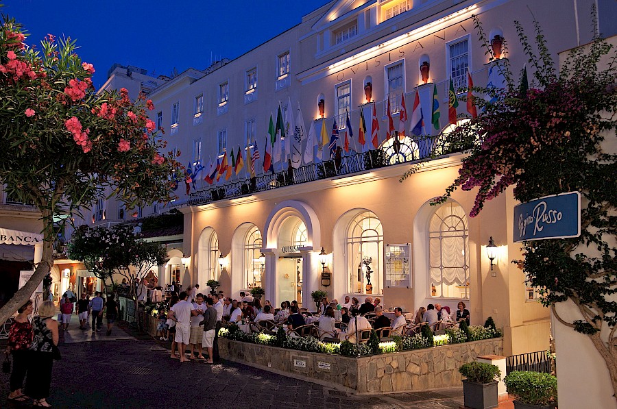 LUXE REIZEN  - TRAVEL IN LUXURY - LUXURY IS TRAVELLING  ITALIE_LUXE REIZEN CAPRI**GRAND HOTEL QVISISANA CAPRI
