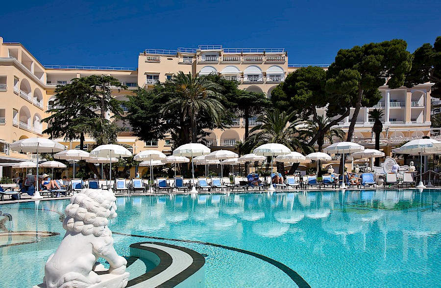 LUXE REIZEN  - TRAVEL IN LUXURY - LUXURY IS TRAVELLING  ITALIE_LUXE REIZEN CAPRI**GRAND HOTEL QVISISANA CAPRI