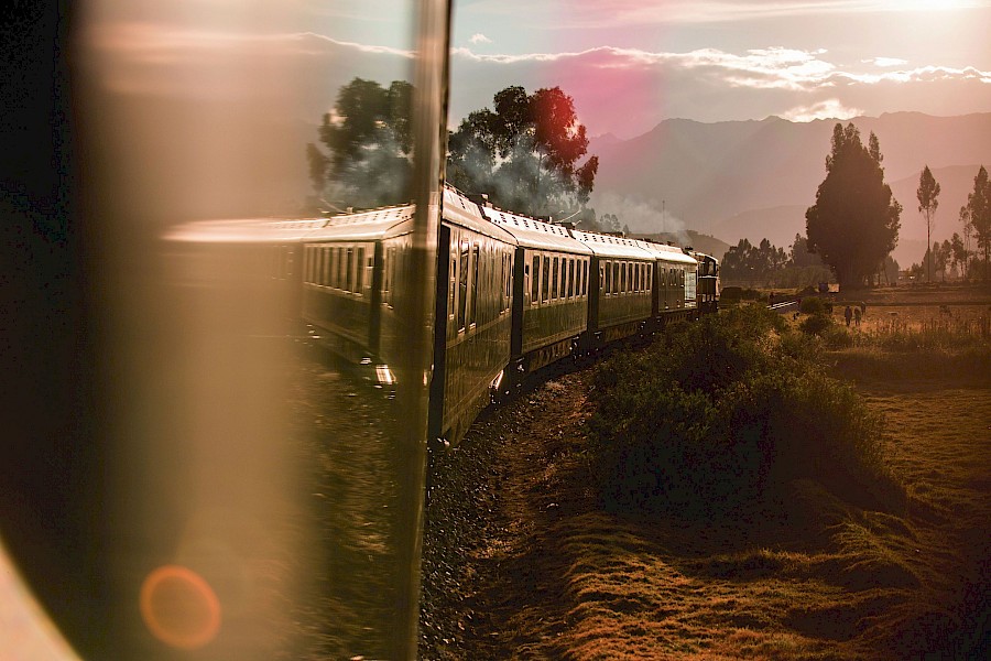 LUXUSREISEN - TRAVEL IN LUXURY  PERU_LUXUS RUNDEISEN PERU**HIRAM BINGHAM TREIN