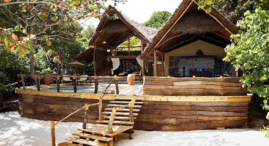 LUXUSREISEN - TRAVEL IN LUXURY  PEMBA_LUXUSREISEN TANSANIA - BAREFOOT LUXURY**FUNDU LAGOON PEMBA