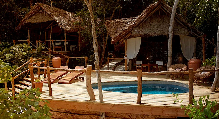 LUXUSREISEN - TRAVEL IN LUXURY  PEMBA_LUXUSREISEN TANSANIA - BAREFOOT LUXURY**FUNDU LAGOON PEMBA