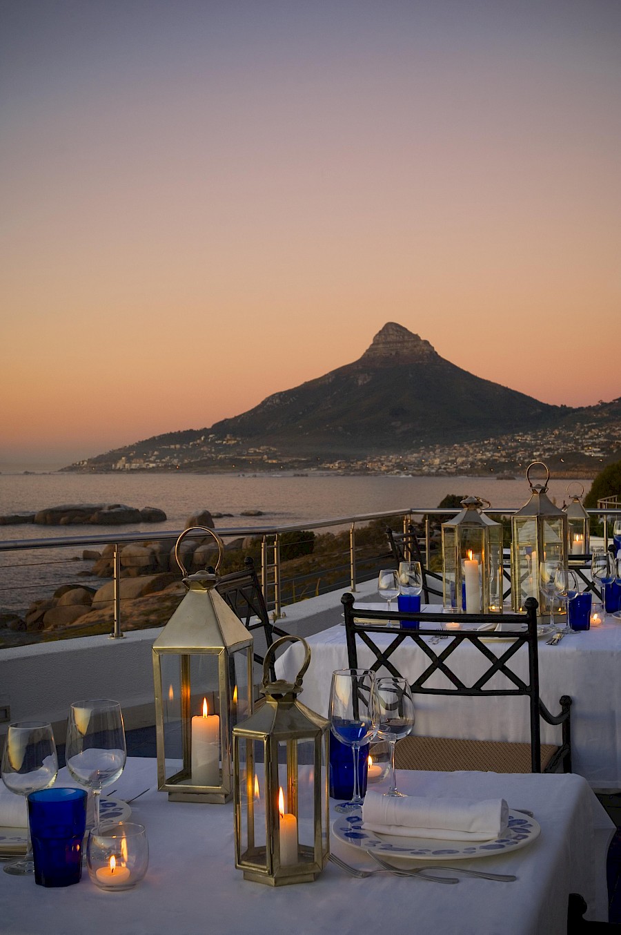 LUXE REIZEN  - TRAVEL IN LUXURY - LUXURY IS TRAVELLING  ZUID-AFRIKA_LUXE REIZEN ZUID-AFRIKA** TWELVE APOSTELS HOTEL & SPA - CAMPS BAY, KAAPSTAD