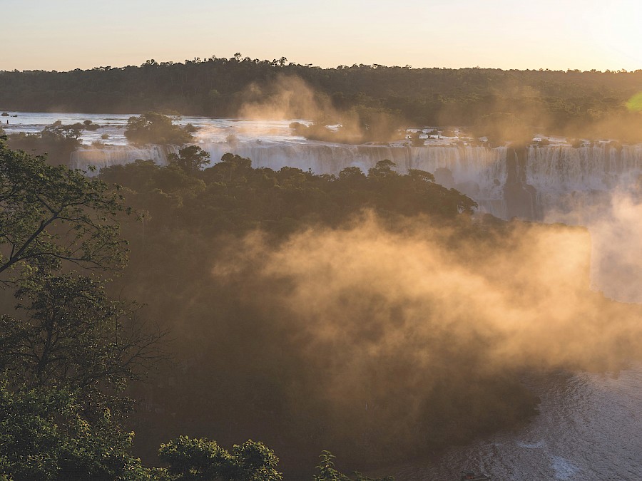 LUXE REIZEN  - TRAVEL IN LUXURY - LUXURY IS TRAVELLING  BRAZILIE_LUXE RONDREIS BRAZILIE**RIO DE JANEIRO - IGUACU - BUZIOS - FASANO ANGRA DOS REIS