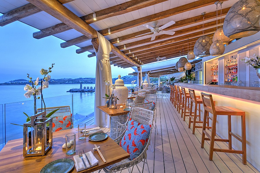 LUXE REIZEN  - TRAVEL IN LUXURY - LUXURY IS TRAVELLING  GRIEKENLAND_SANTA MARINA RESORT & VILLAS MYKONOS**LUXE REIZEN MYKONOS