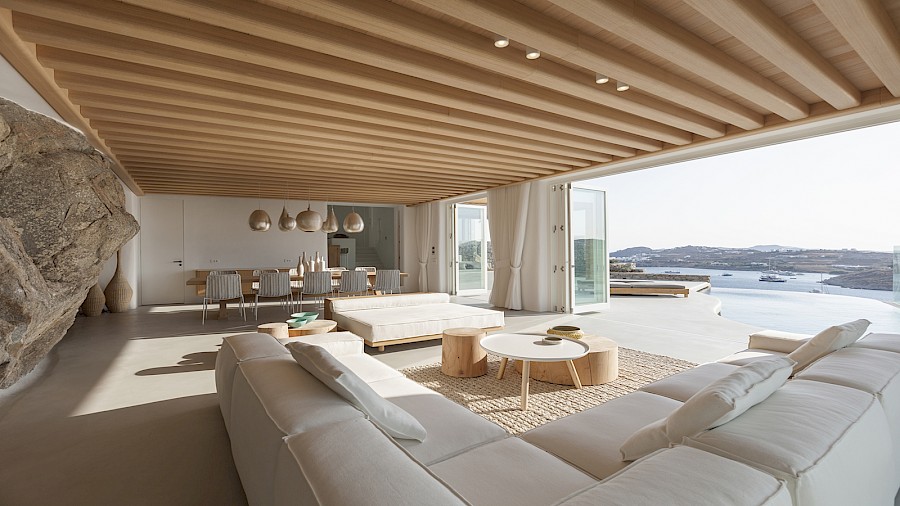 LUXE REIZEN  - TRAVEL IN LUXURY - LUXURY IS TRAVELLING  GRIEKENLAND_SANTA MARINA RESORT & VILLAS MYKONOS**LUXE REIZEN MYKONOS