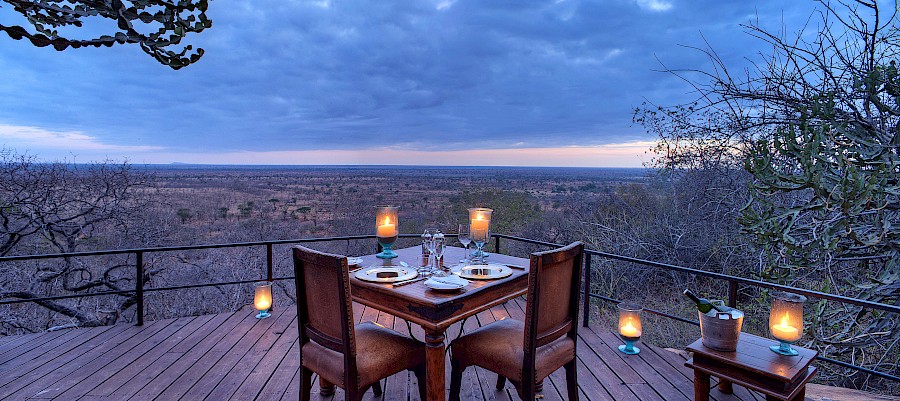 LUXE REIZEN  - TRAVEL IN LUXURY - LUXURY IS TRAVELLING  KENIA_LUXE SAFARI KENIA**RONDREIS KENIA - BUSH & BEACH