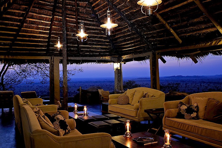 LUXE REIZEN  - TRAVEL IN LUXURY - LUXURY IS TRAVELLING  TANZANIA_LUXE SAFARI TANZANIA - THE ELEWANA COLLECTION**SERENGETI PIONEER CAMP