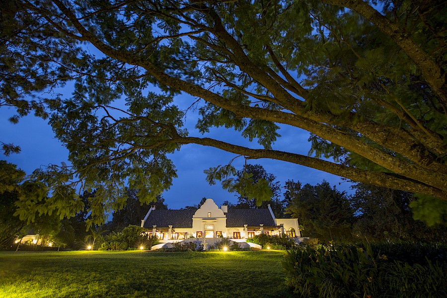 LUXE REIZEN  - TRAVEL IN LUXURY - LUXURY IS TRAVELLING  TANZANIA_LUXE SAFARI TANZANIA - THE ELEWANA COLLECTION**THE MANOR NGORONGORO