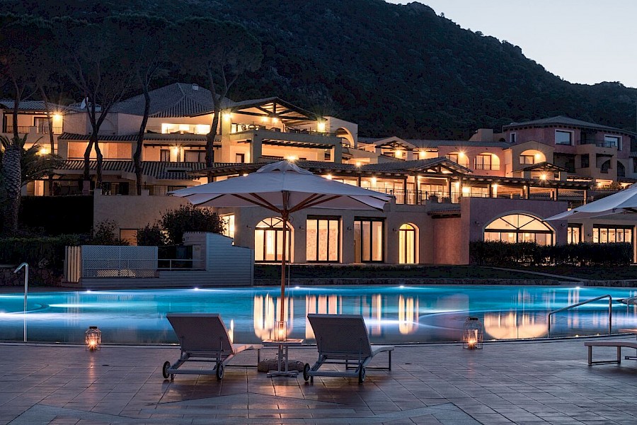 LUXE REIZEN  - TRAVEL IN LUXURY - LUXURY IS TRAVELLING  ITALIE_LUXE REIZEN SARDINIE**ABI D'ORU HOTEL