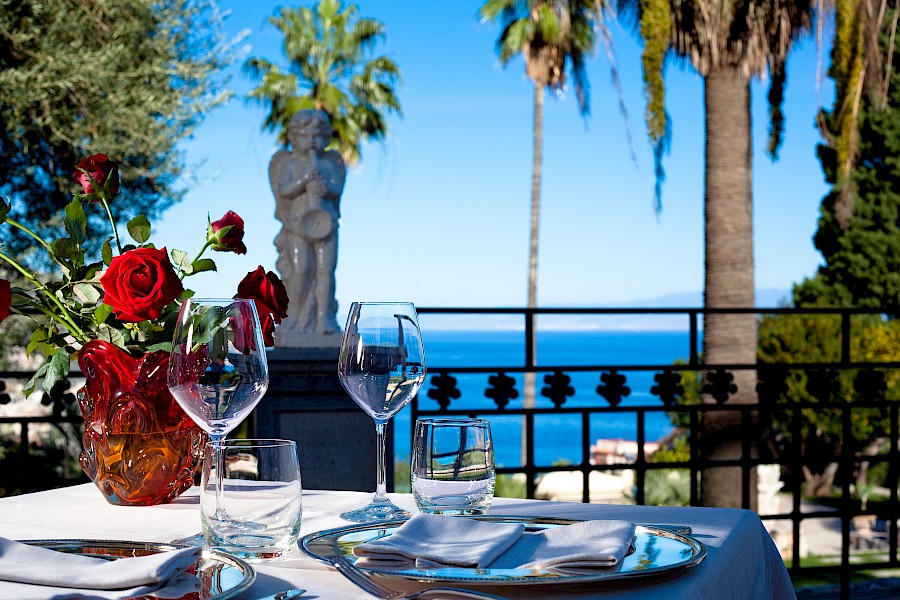 LUXE REIZEN  - TRAVEL IN LUXURY - LUXURY IS TRAVELLING  ITALIE_LUXE REIZEN SICILIE**THE ASHBEE - TAORMINA