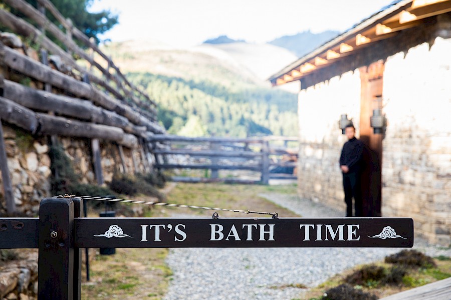 LUXE REIZEN  - TRAVEL IN LUXURY - LUXURY IS TRAVELLING  BHUTAN_LUXE RONDREIZEN BHUTAN - GANGTEY LODGE – GANGTEY, PHOBJIKHA VALLEY