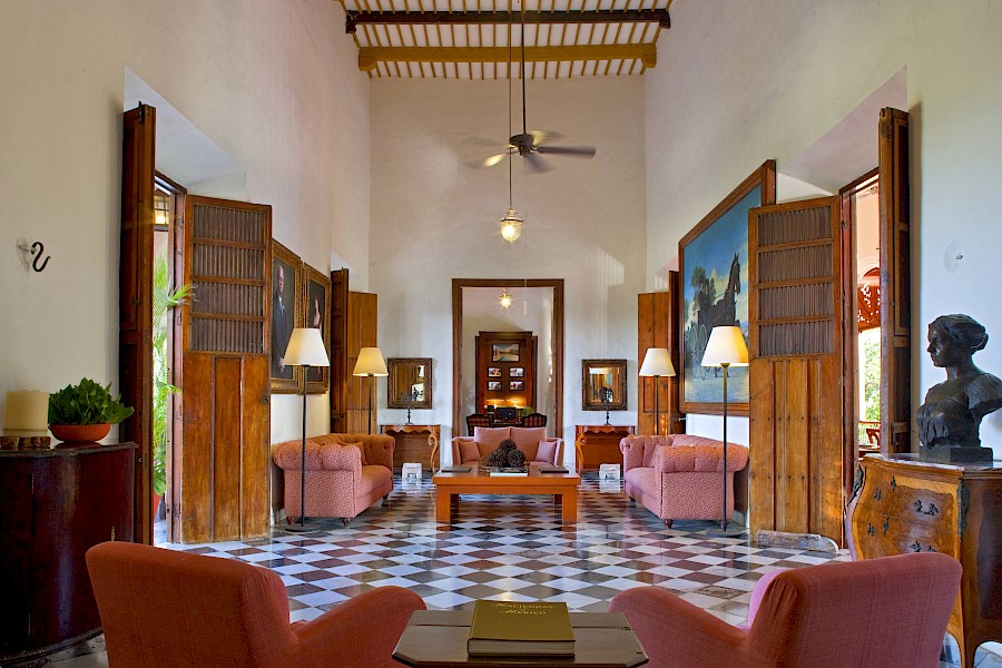 LUXE REIZEN  - TRAVEL IN LUXURY - LUXURY IS TRAVELLING  MEXICO_LUXE PRIVE RONDREIS YUCATAN, MEXICO - HACIENDA TEMOZON