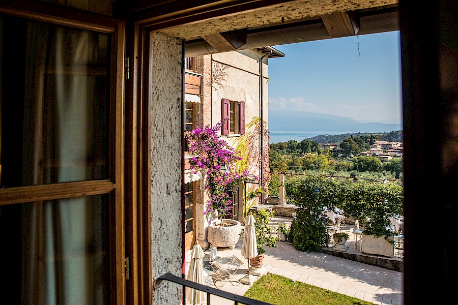LUXE REIZEN  - TRAVEL IN LUXURY - LUXURY IS TRAVELLING  ITALIE_LUXE REIZEN GARDAMEER, ITALIE**VILLA ARCADIO HOTEL & RESORT - SALO - GARDAMEER