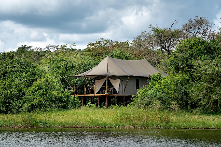 LUXE REIZEN  - TRAVEL IN LUXURY - LUXURY IS TRAVELLING  RWANDA_LUXE SAFARI RWANDA**MAGASHI CAMP - AKAGERA NATIONAL PARK