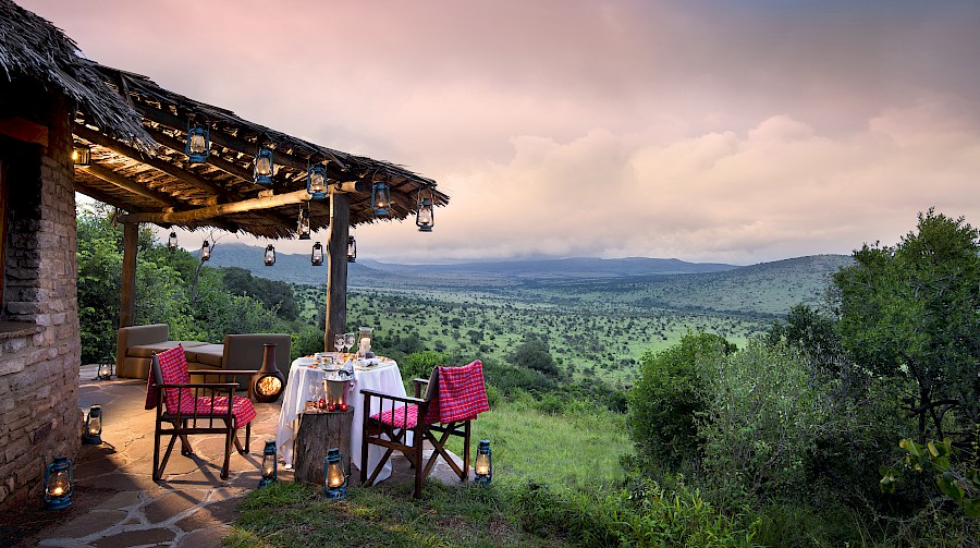 LUXE REIZEN - TRAVEL IN LUXURY - LUXURY IS TRAVELLING TANZANIA_LUXE SAFARI TANZANIA**KLEINS CAMP SERENGETI