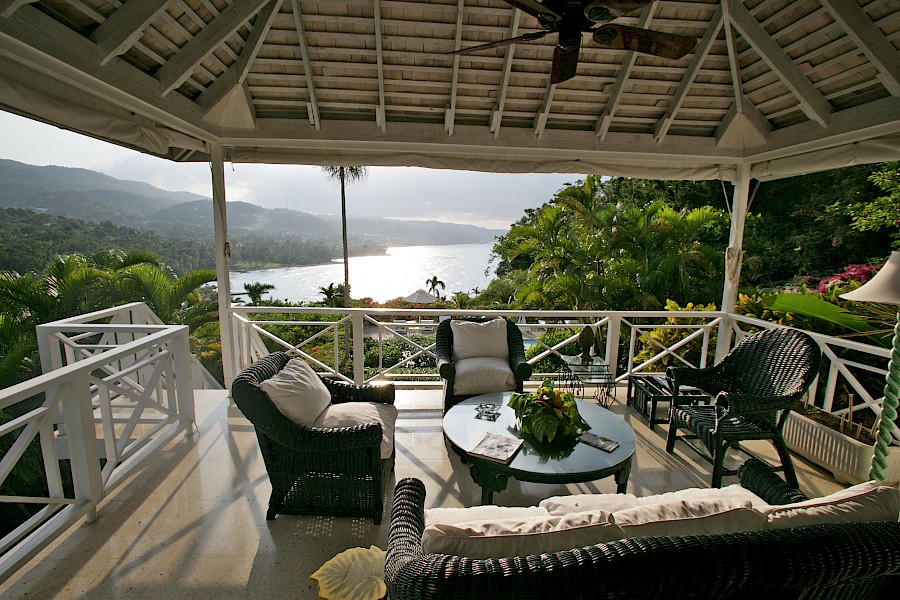 LUXE REIZEN - TRAVEL IN LUXURY - LUXURY IS TRAVELLING JAMAICA_LUXE REIZEN JAMAICA**ROUND HILL HOTEL & VILLAS